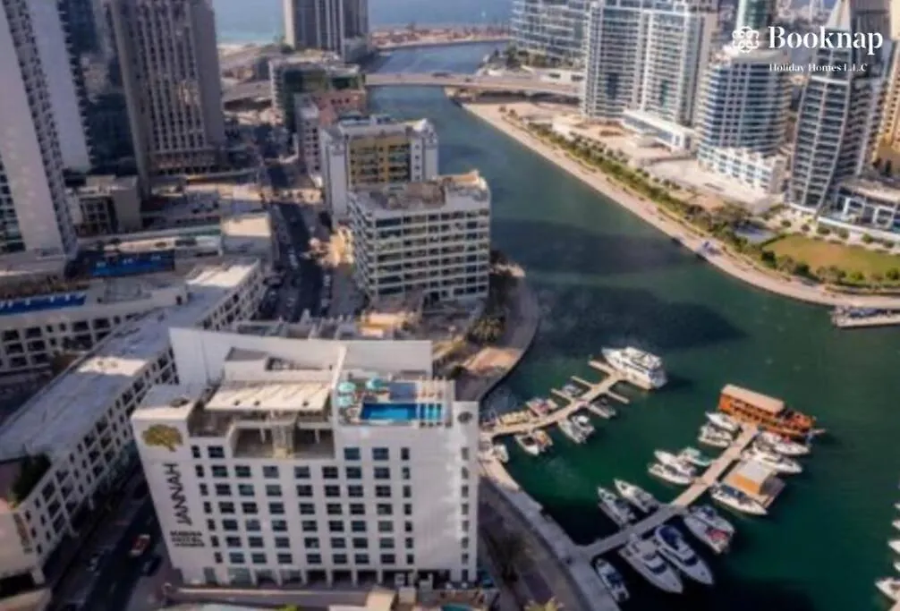 Cozy & Stylish 1 Bhk Apartment At Marina Star Dubai