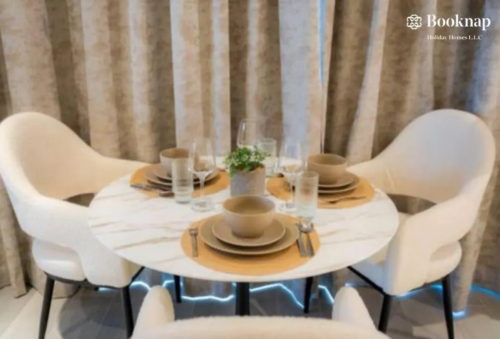 Cozy & Stylish 1 Bhk Apartment At Marina Star Dubai